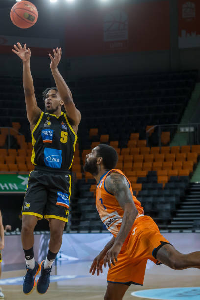 谊赛一样 谊赛一样